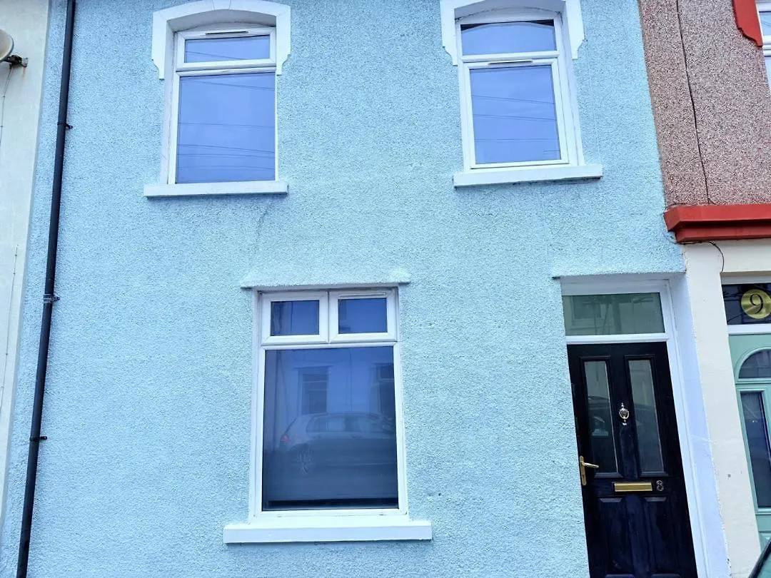 Spacious 4 Bed Cardiff House Near City Centre With Parking Casa vacanze